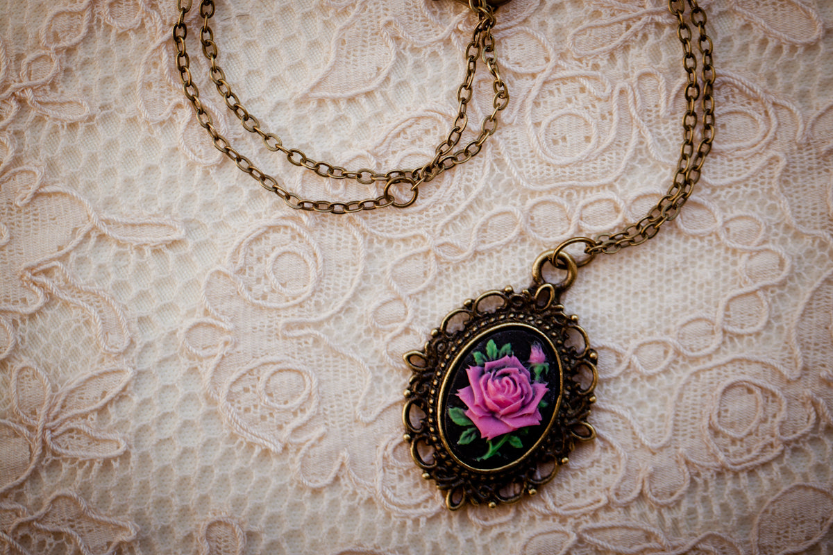 Pendentif Camée Rose | Bijoux Camée Pendentif Camée Rose | Bijoux Camée