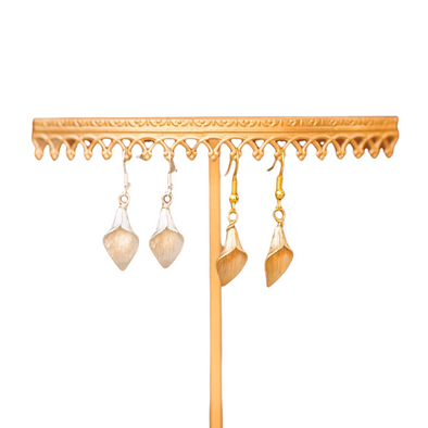 dangle calla lily dangle earrings on white backdrop